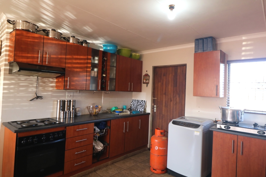 3 Bedroom Property for Sale in Sunnyridge Eastern Cape